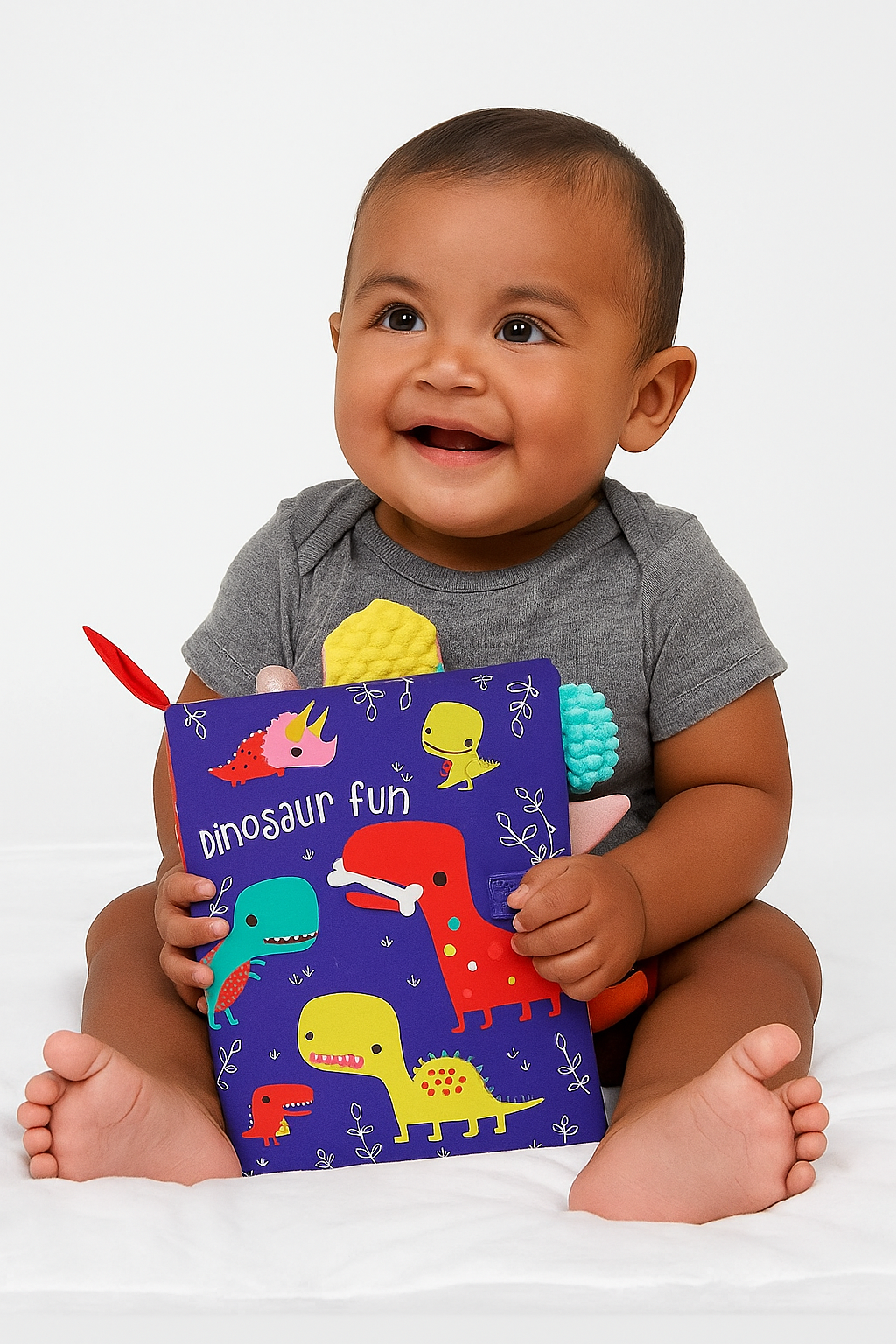 Mi primer libro de dinosaurios – Aventuras sensoriales para manos curiosas