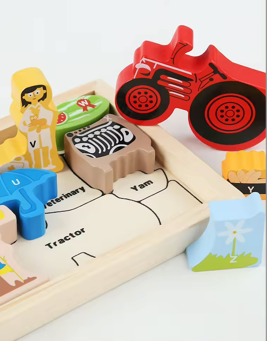 Abecedario en la Granja – Puzzle Montessori de Madera con Letras y Animales del Campo