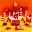 Brigada de Héroes – Kit de Bombero Infantil de Madera (22 piezas)