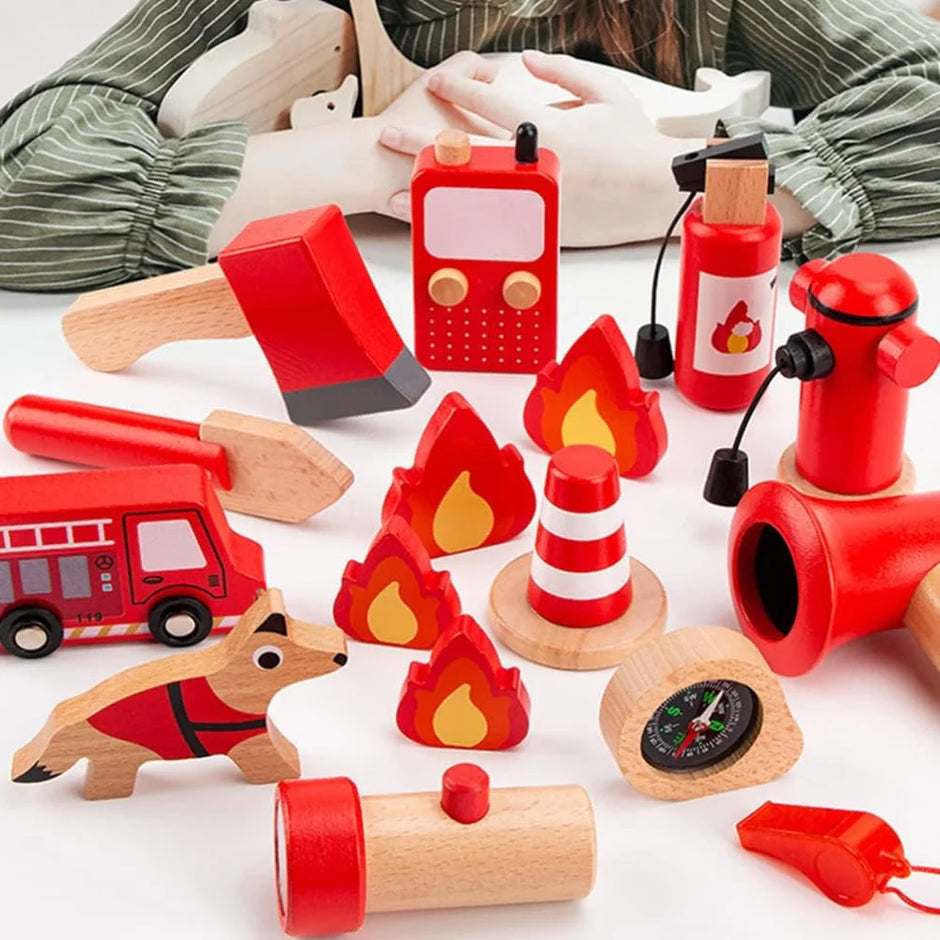 Brigada de Héroes – Kit de Bombero Infantil de Madera (22 piezas)
