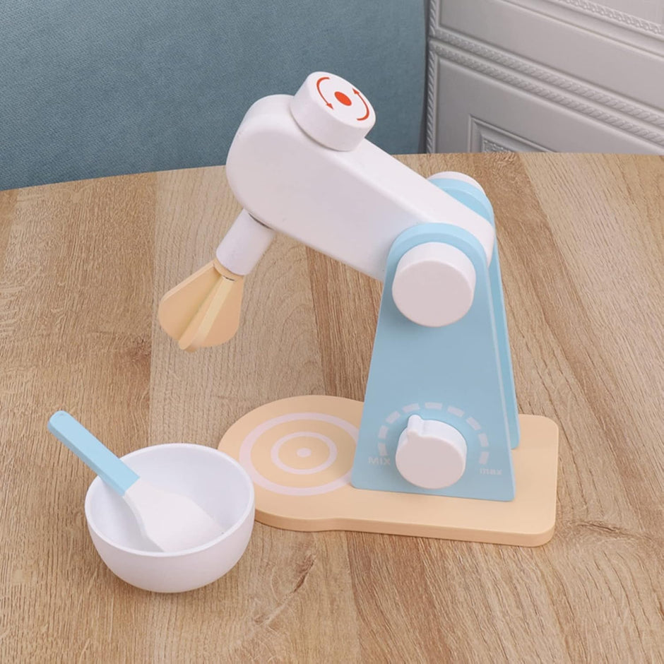 Mini Chef Repostero – Batidora de Madera con Accesorios Dulces y Realistas