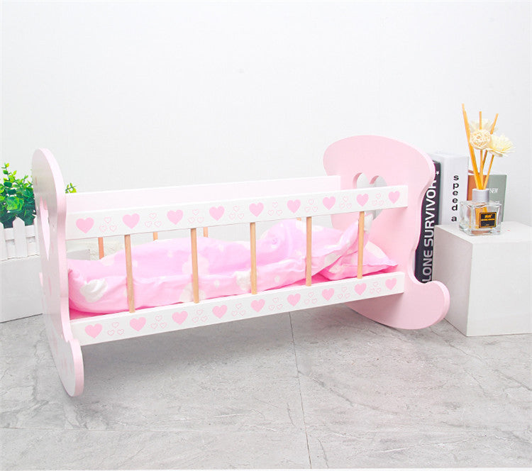 Cuna Mecedora de Madera para Muñeca – Juega, cuida y comparte con amor