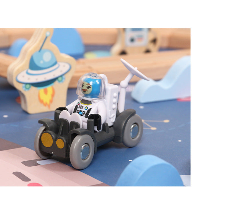 Estación Espacial de Madera con Tren y Astronautas – 89 Piezas para una Aventura Galáctica