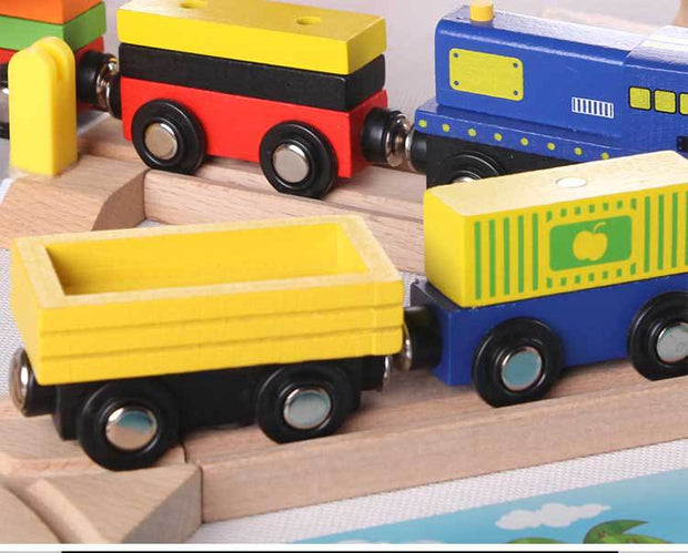 Mega Pista de Tren de Madera – Ciudad y Puerto con 108 Piezas