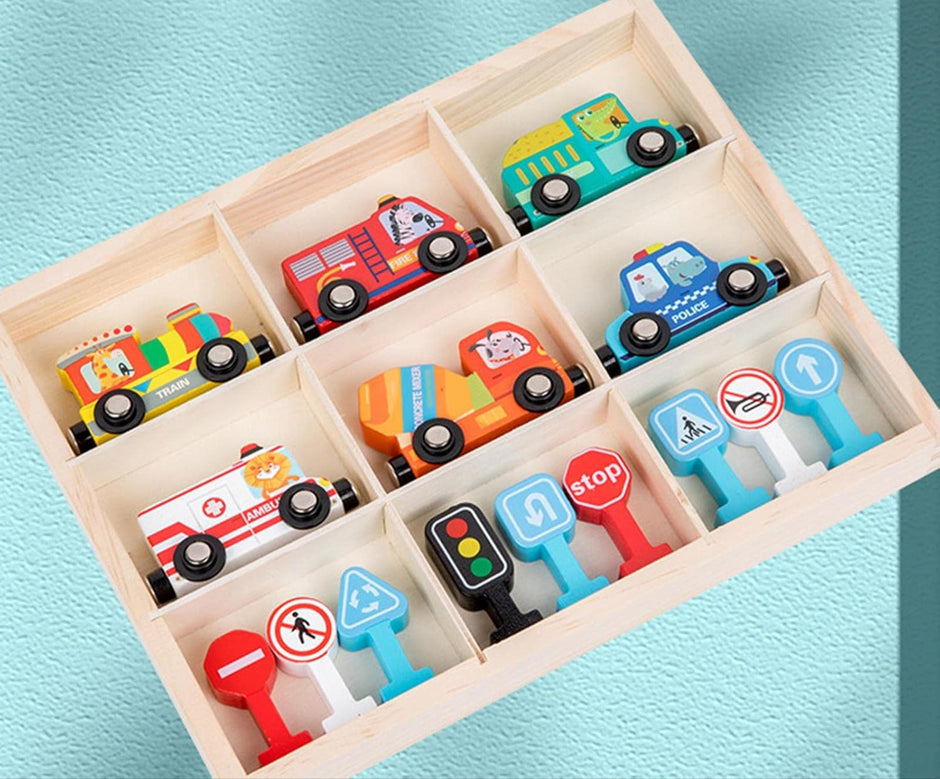 Pequeños Conductores – Set de Transportes y Señales de Tránsito en Madera