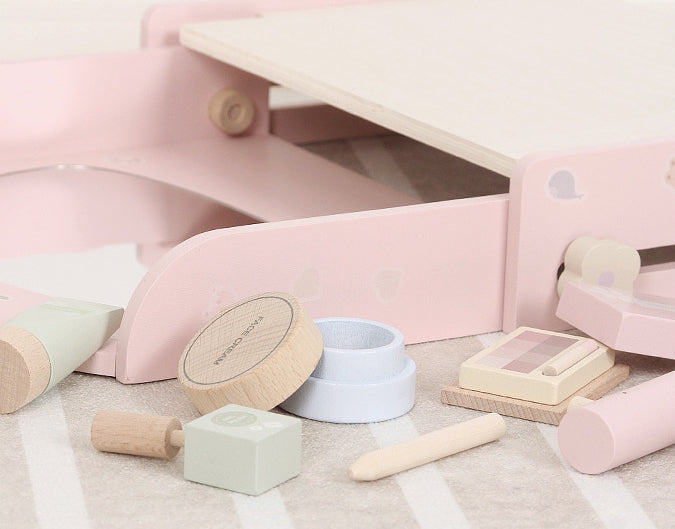 Tocador Portátil de Madera – ¡Tu Primer Set de Belleza para Jugar como Grande!